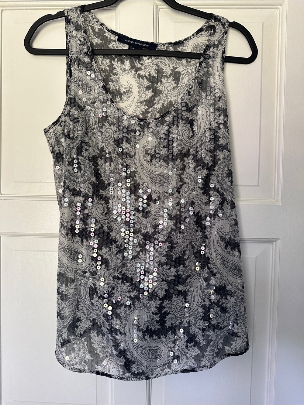French Connection Black & White Paisley Sequin Tank Size 6
